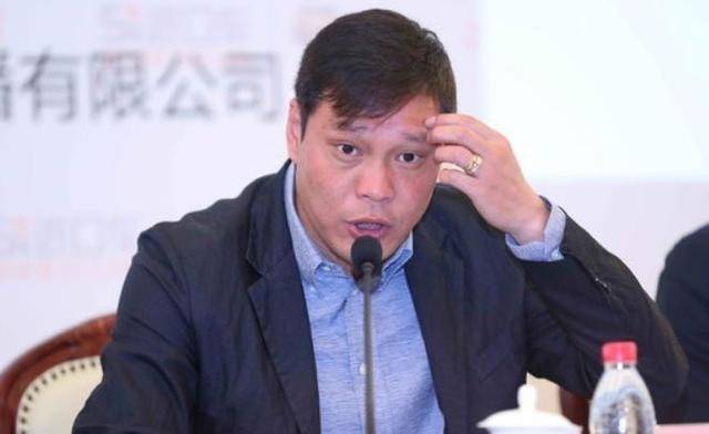 范大将军退役后并没有离开足球