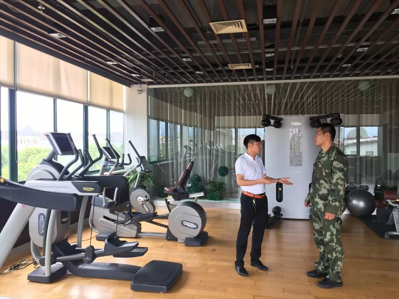 健身杰瑞米_健身杰瑞惊掉下巴_杰瑞健身