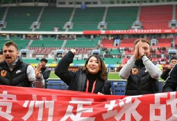 贵州足球中甲冠军是谁_贵州足球队员_贵州足球队