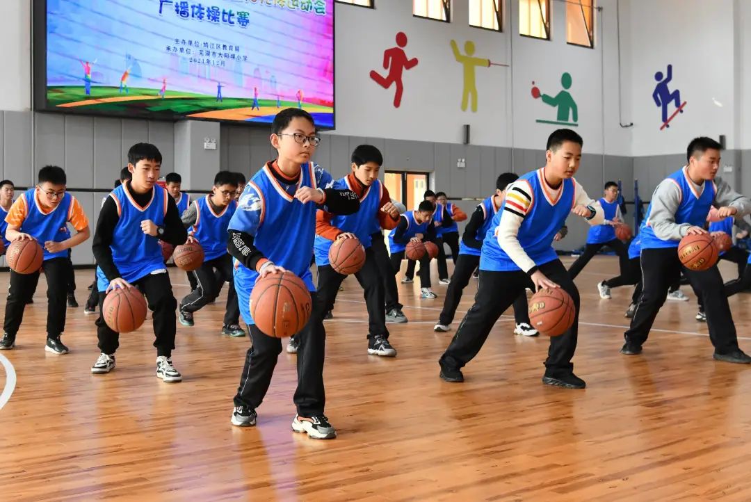 广播体操活动简介_广播体操活动内容怎么写_学生活动广播体操