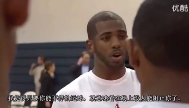 篮球新手技巧训练带球视频_如何带新手训练篮球技巧_怎么带篮球训练