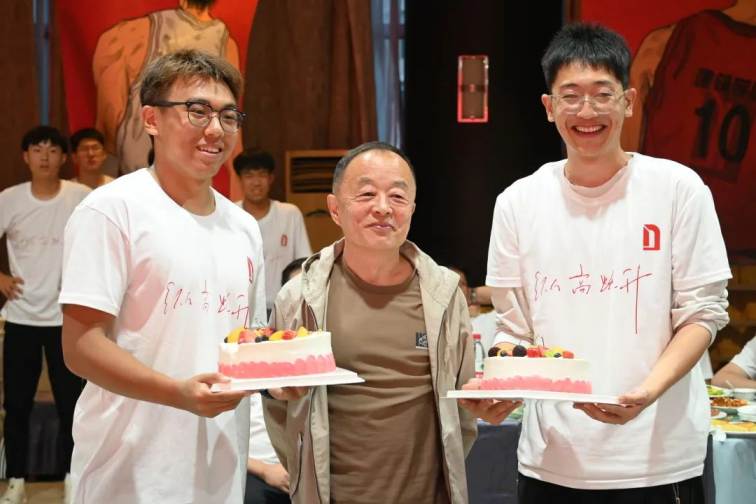 冠军篮球队服_篮球冠军t恤_篮球冠军帽
