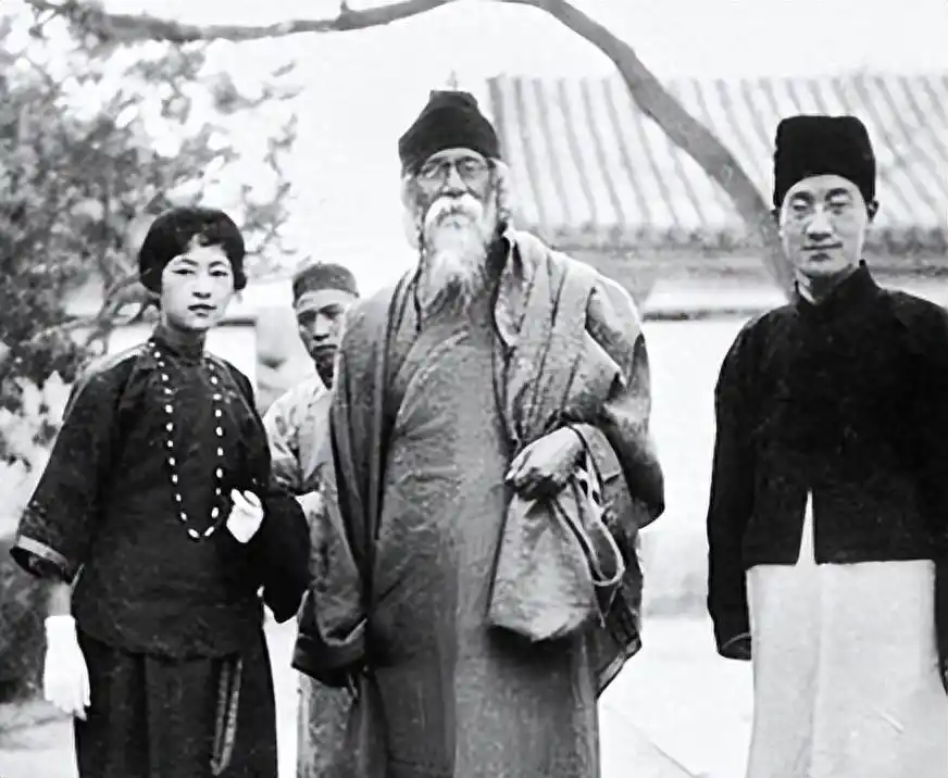 对于林徽因的评价_怎样看待林徽因的生活方式_如何评价林徽因的一生
