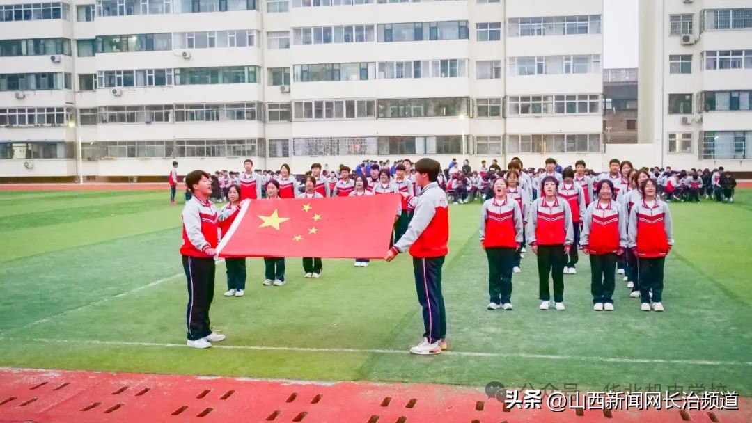 新时代学生体操_体操时代新学生是谁_新时代体操第二套完整版