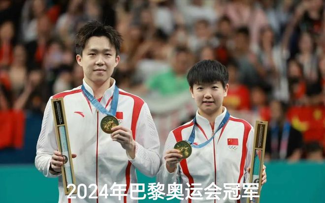 金牌举重_金牌榜举重冠军_举重冠军金牌值多少钱啊