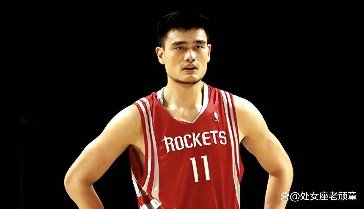 历史篮球巨人_巨人篮球运动员_巨人篮球历史最佳阵容